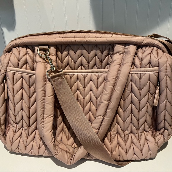 Happ Paige Diaper Bag NWOT - Picture 3 of 8